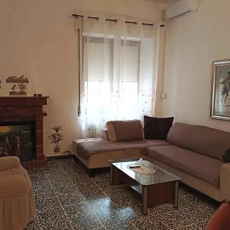 Nyaraló Gio&le Domusnovas